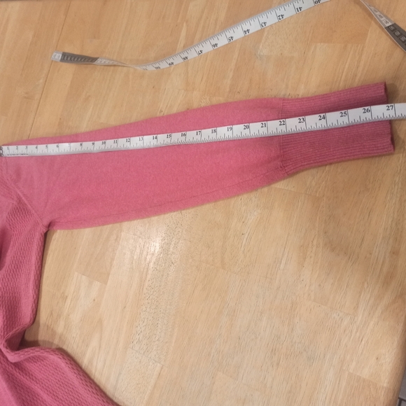 .Eddie Bauer Sweater Mens L Soft Red Quarter Zip Cable Knit Pullover Preppy - Picture 16 of 16